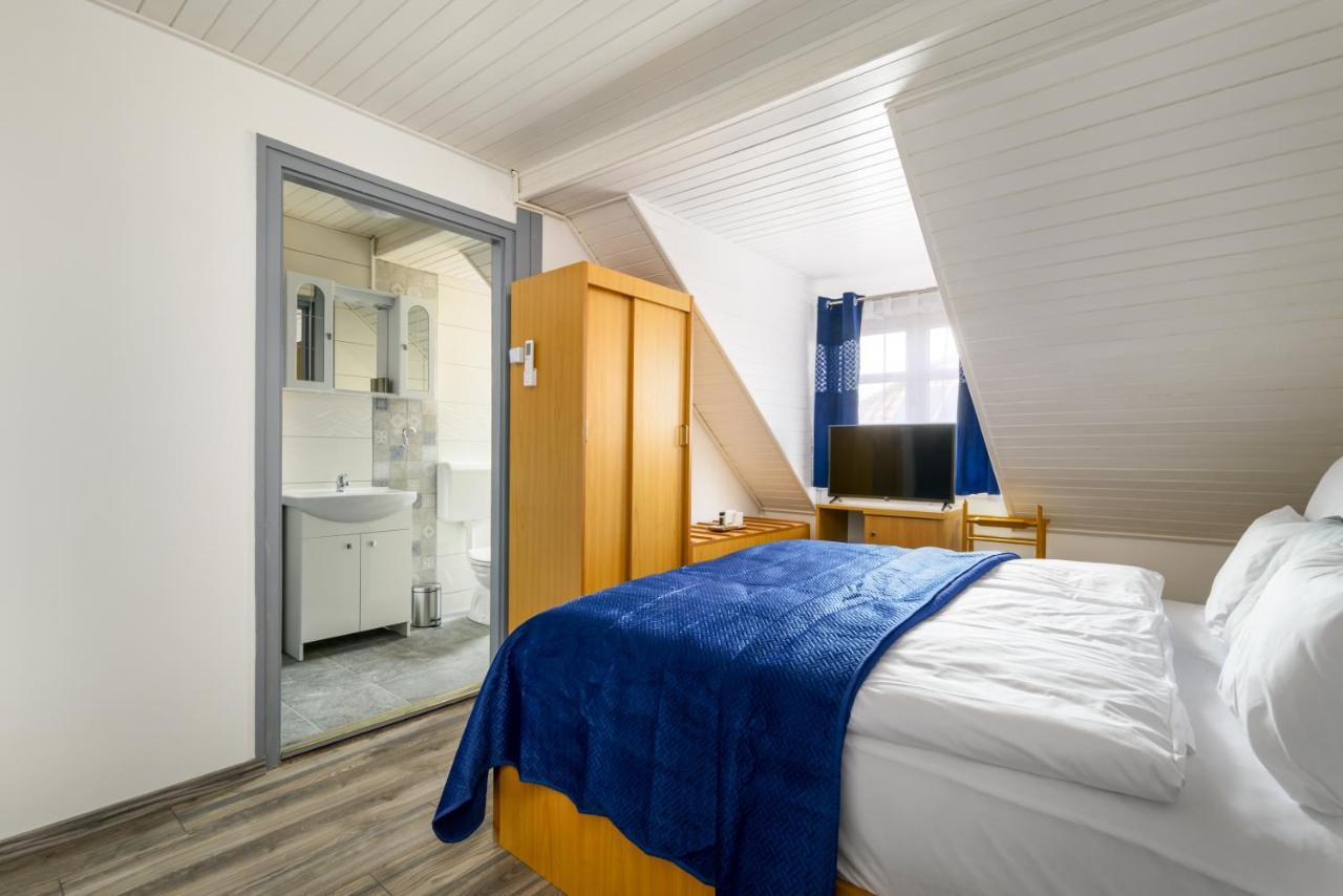 Rege - Wellness Resort House Eger Esterno foto