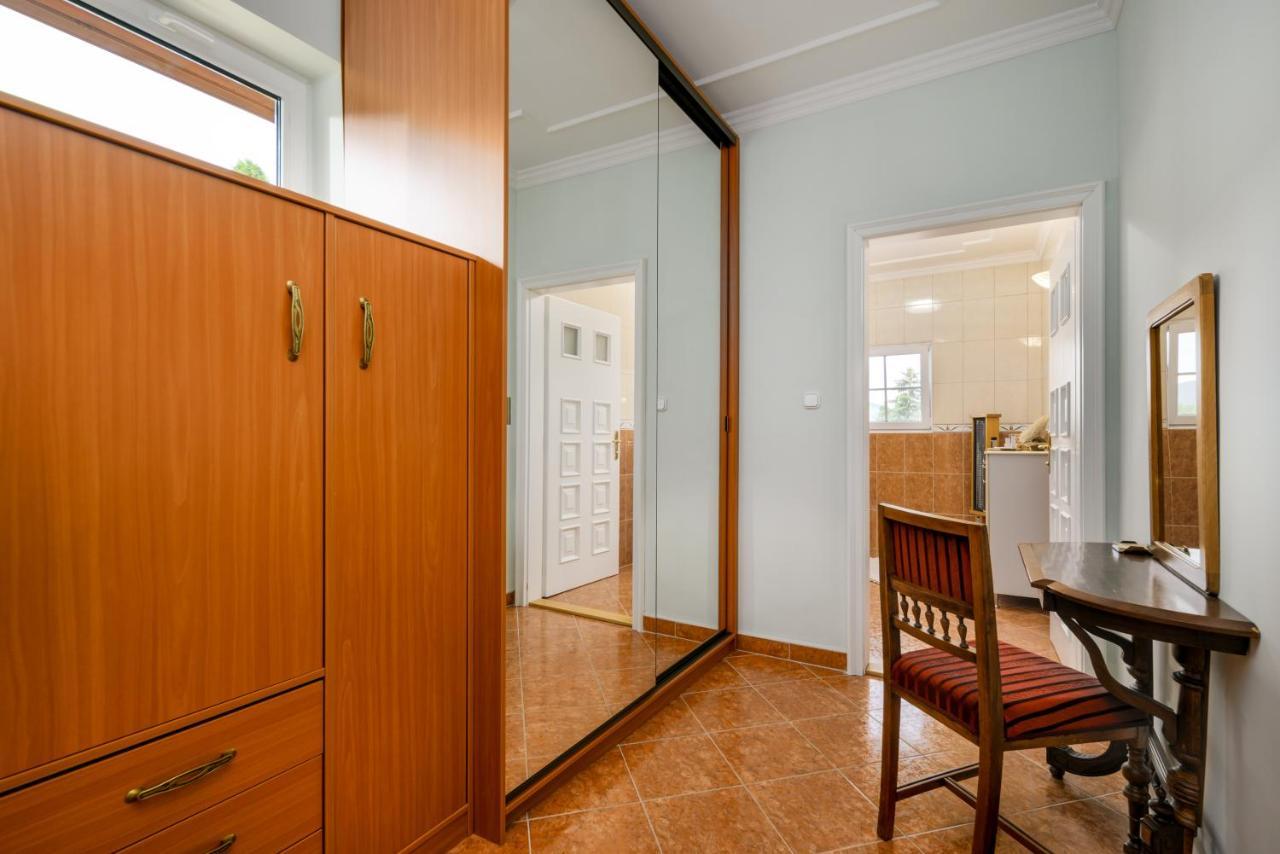 Rege - Wellness Resort House Eger Esterno foto